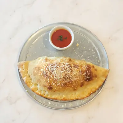 Calzone Daniele